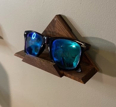 These shelves allow for the display of many items around the home or office.  We have pictures that show our shelves diplaying artwork, sunglasses, gaming controllers, books and more.  Our shelves add a decorative touch to any space..